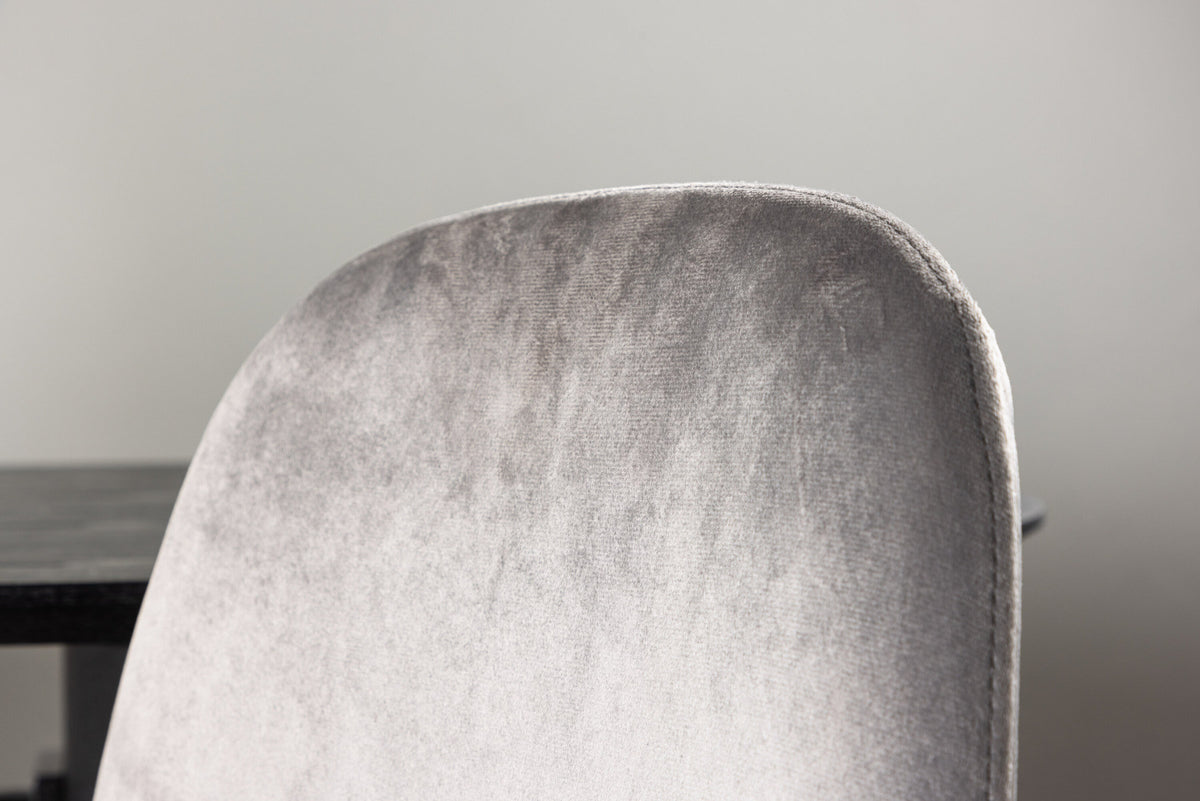 Eva Stuhl in Hellgrau präsentiert im Onlineshop von KAQTU Design AG. Stuhl ist von Venture Home