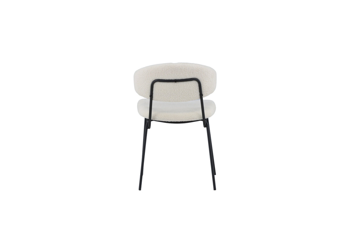 Chico Stuhl in Weiss präsentiert im Onlineshop von KAQTU Design AG. Stuhl ist von Venture Home