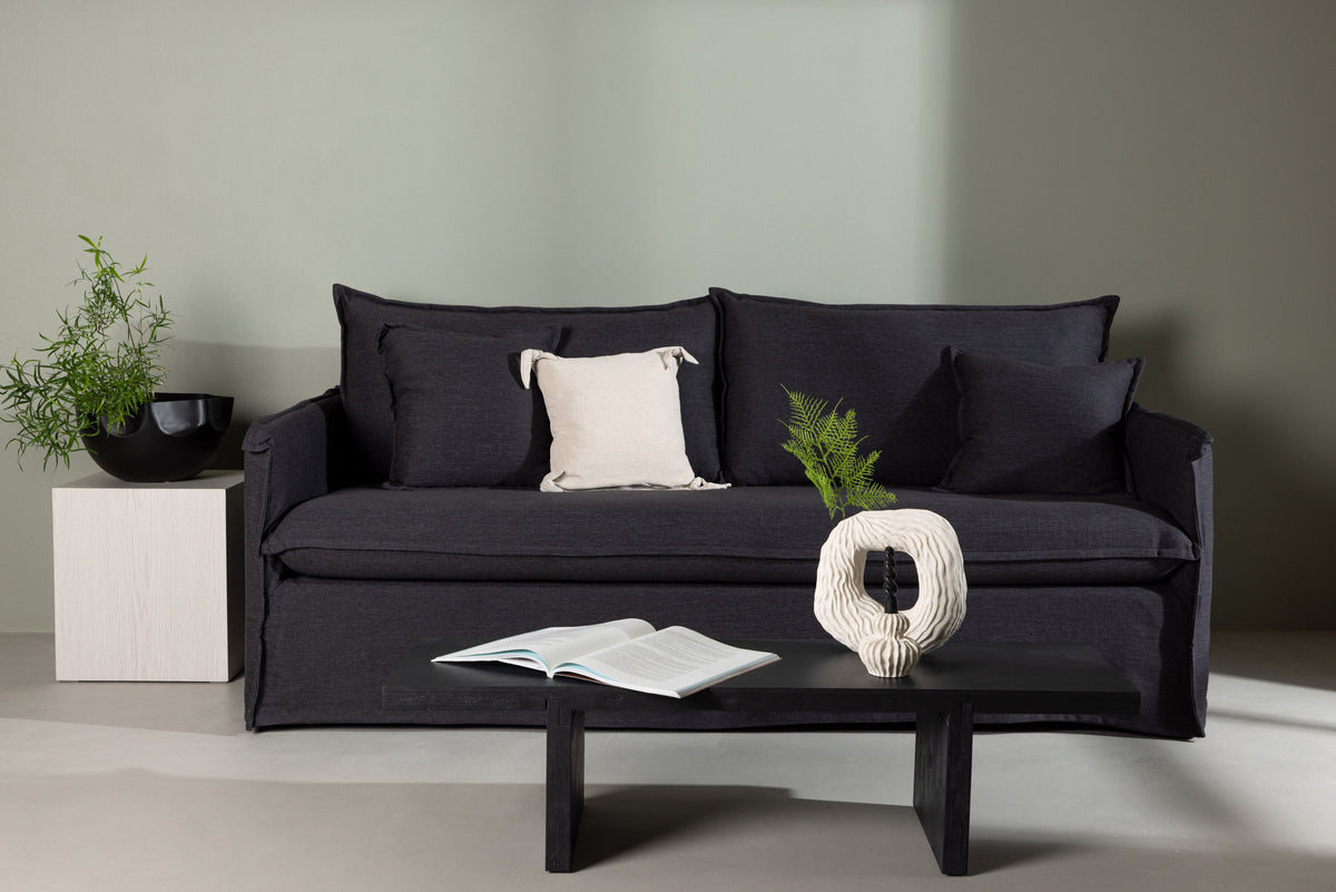 Nova 3 Sitzer Sofa in Schwarz präsentiert im Onlineshop von KAQTU Design AG. 3er Sofa ist von Venture Home