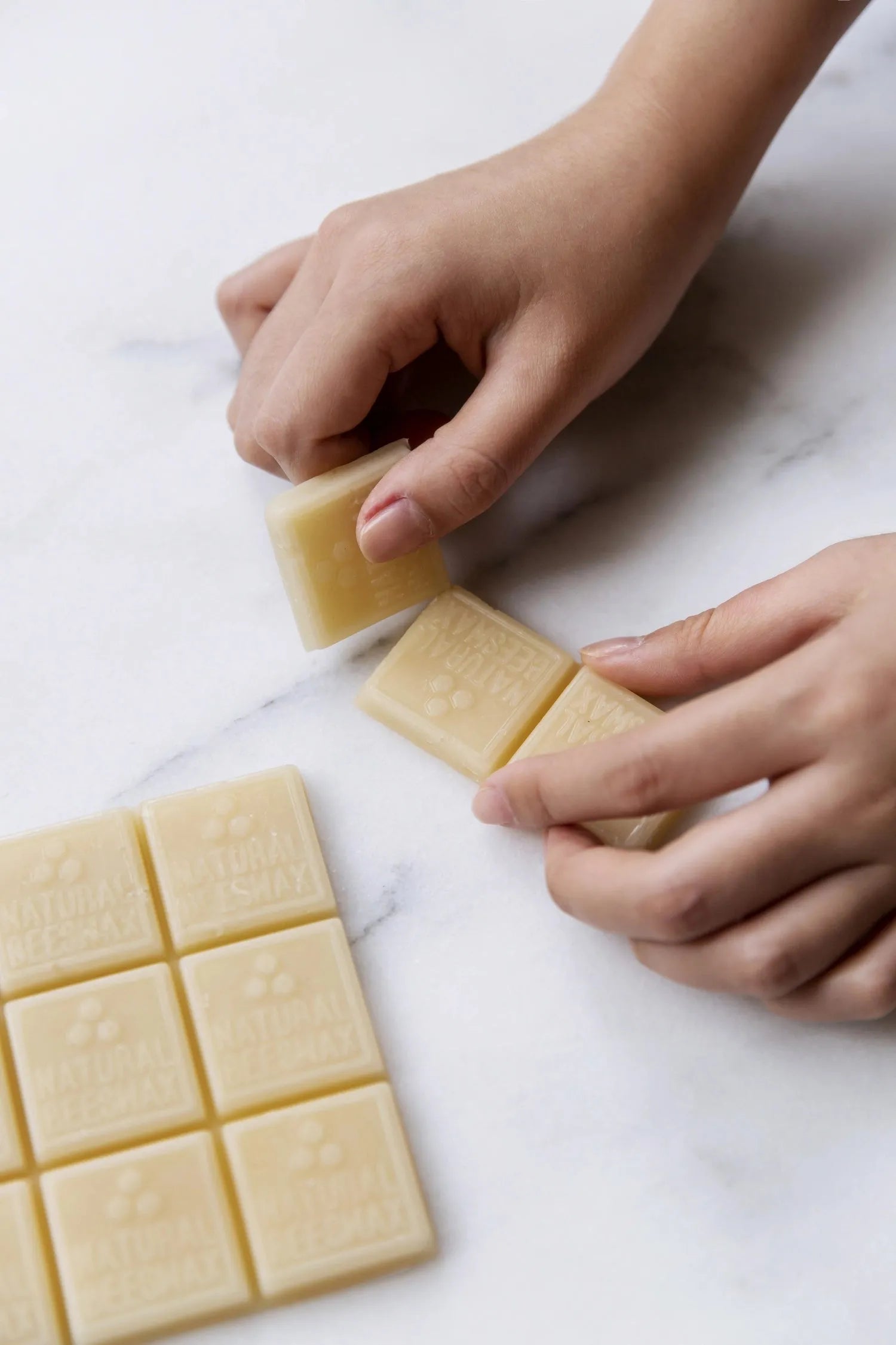 Vegane DIY Pflanzenwachsmischung von Nuts Innovations – Nachhaltiges Nachwachsset für umweltfreundliche Projekte.