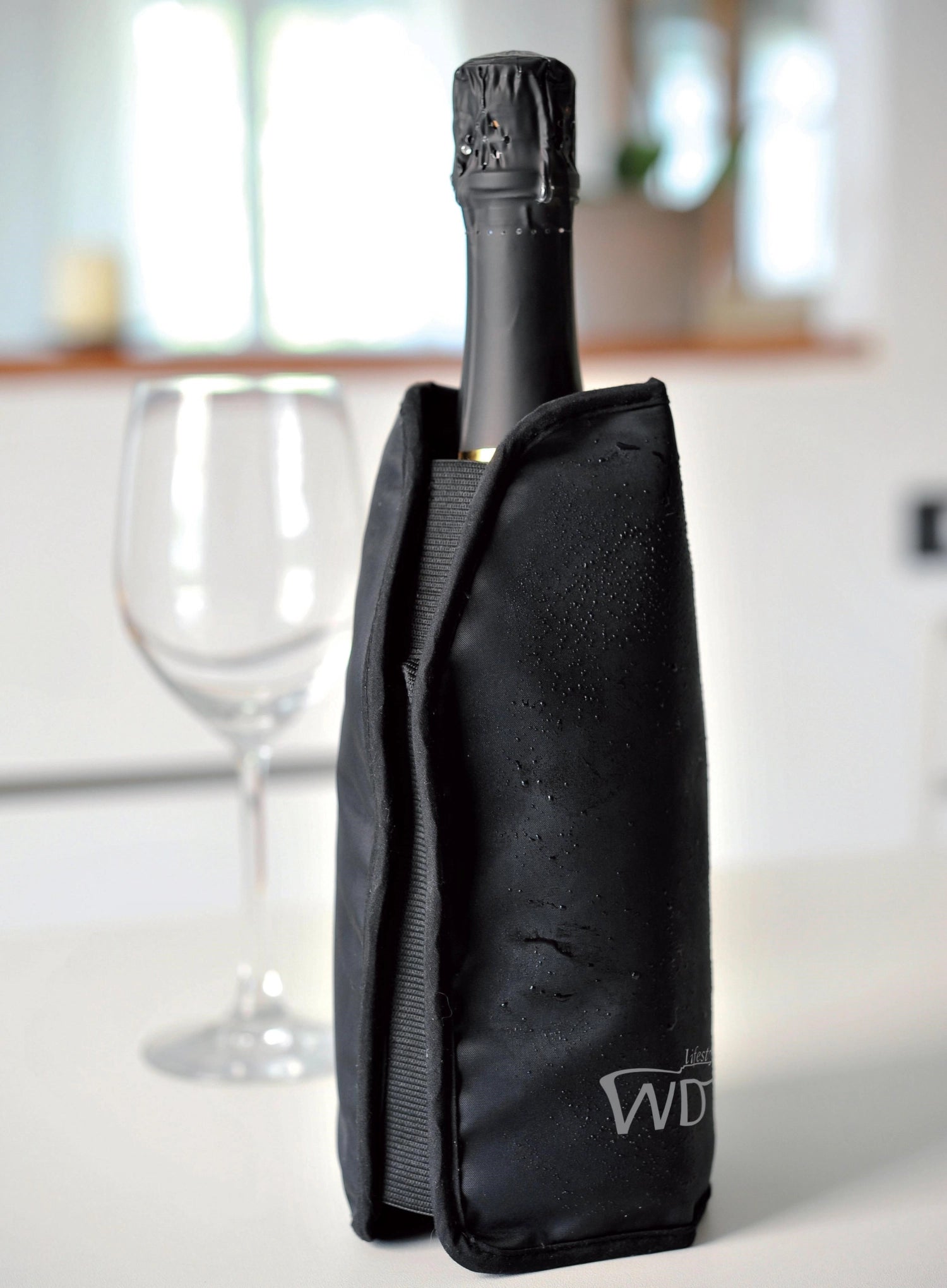 Raffreddamento a bottiglia 15.5x22.5x2 cm, nero