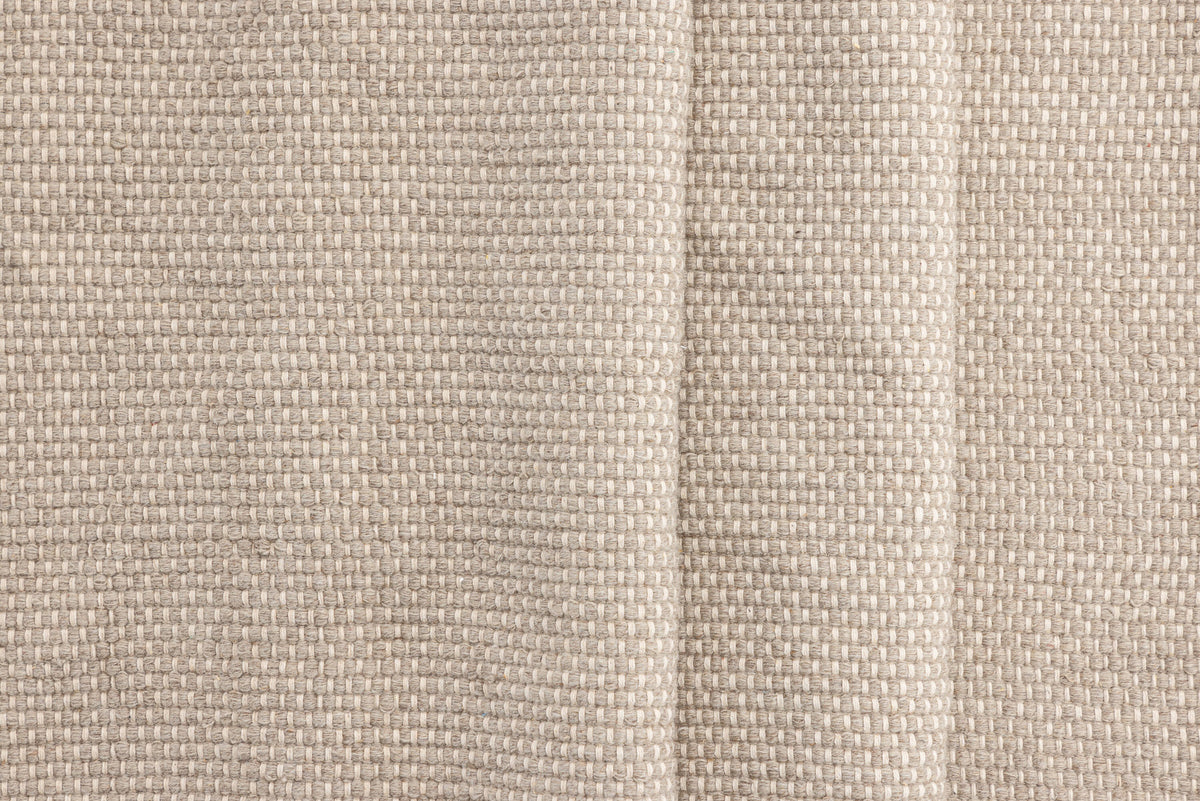 Vilma Teppich in Beige präsentiert im Onlineshop von KAQTU Design AG. Teppich ist von Venture Home
