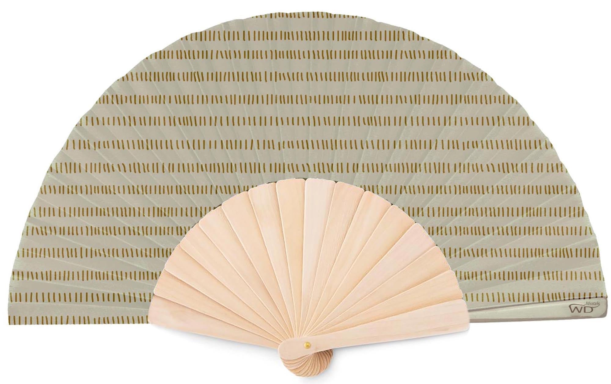 Foldable fan, beige and <tc>Braun</tc>