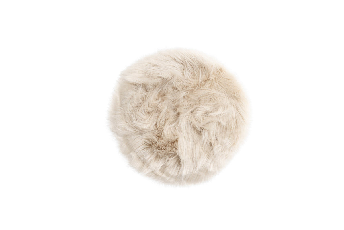 Katy Kissen in Beige präsentiert im Onlineshop von KAQTU Design AG. Sitzkissen ist von Venture Home