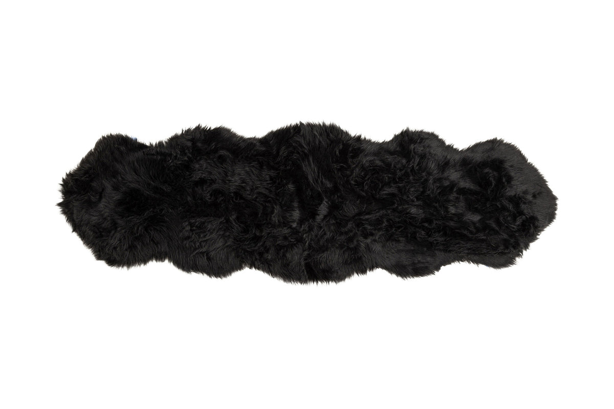 Katy Decke in Schwarz präsentiert im Onlineshop von KAQTU Design AG. Fell ist von Venture Home