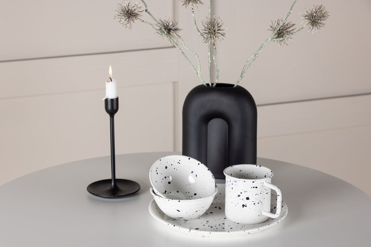 Hamden Tisch in Weiss präsentiert im Onlineshop von KAQTU Design AG. Esstisch ist von Venture Home