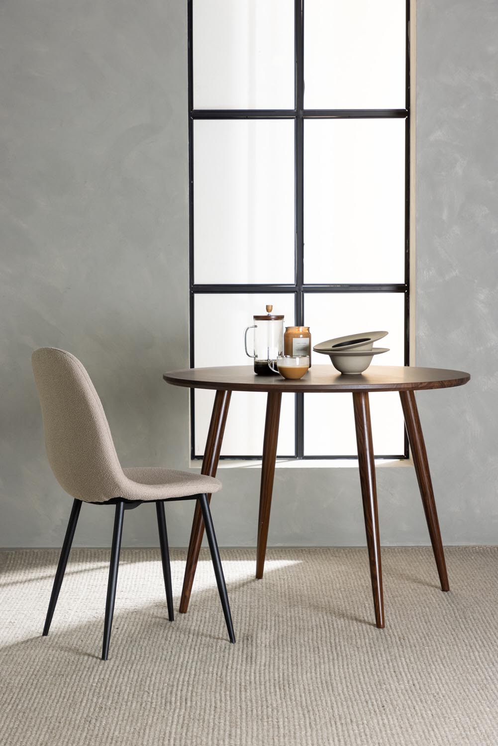 Sanford   φ100*75 Tisch in Dunkelbraun präsentiert im Onlineshop von KAQTU Design AG. Esstisch ist von Venture Home