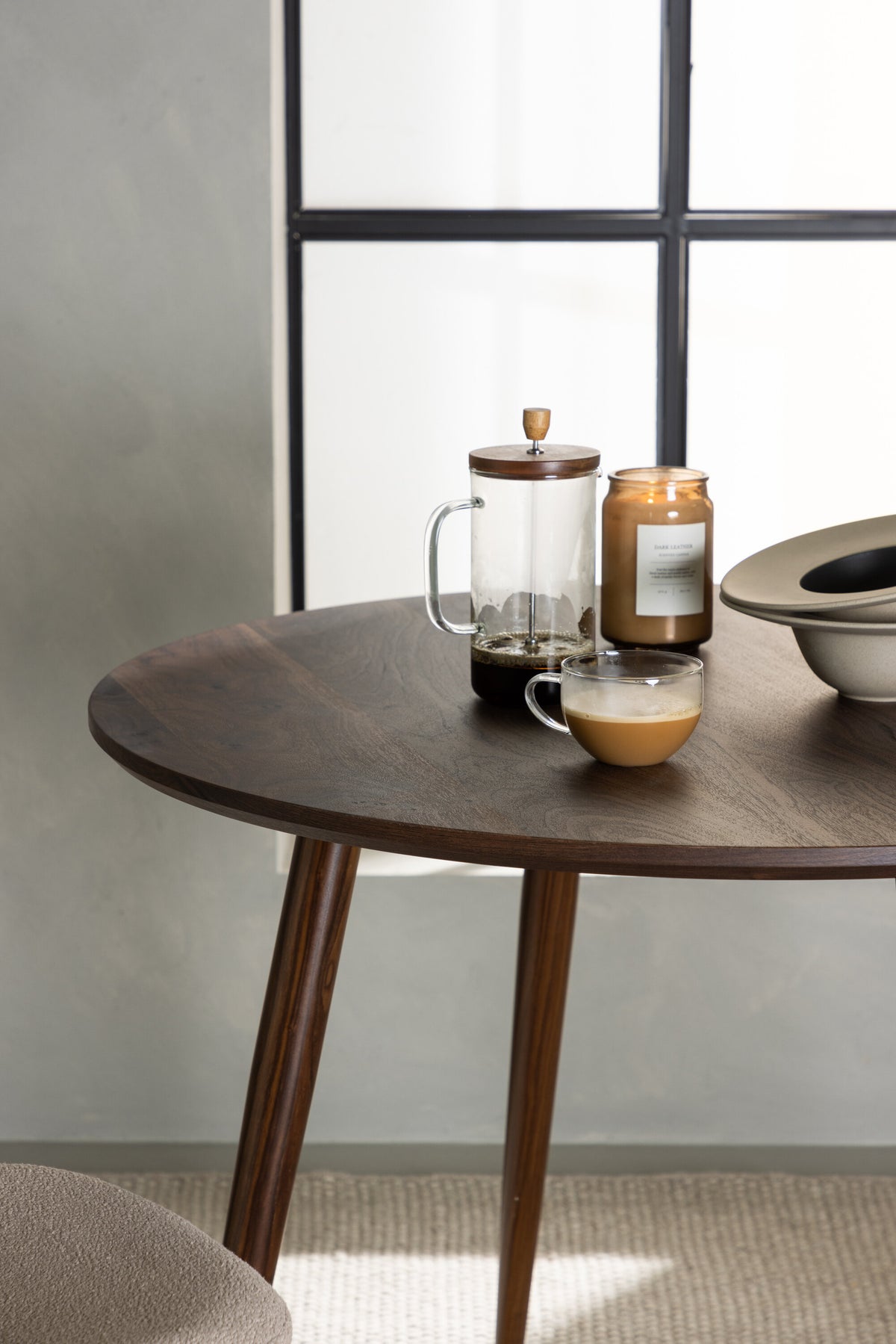 Sanford   φ100*75 Tisch in Dunkelbraun präsentiert im Onlineshop von KAQTU Design AG. Esstisch ist von Venture Home