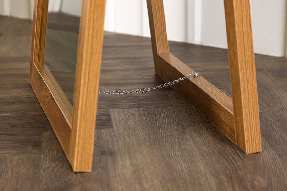 Sebring Spiegel in Nussbaum präsentiert im Onlineshop von KAQTU Design AG. Spiegel ist von Venture Home