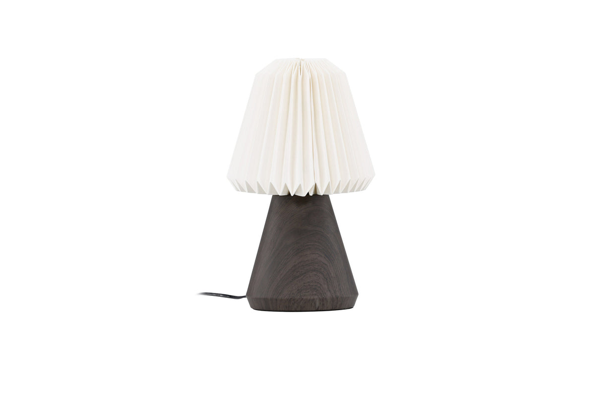 Fjällen Tischleuchte in Walnuss/ Weiss präsentiert im Onlineshop von KAQTU Design AG. Tischleuchte ist von Venture Home