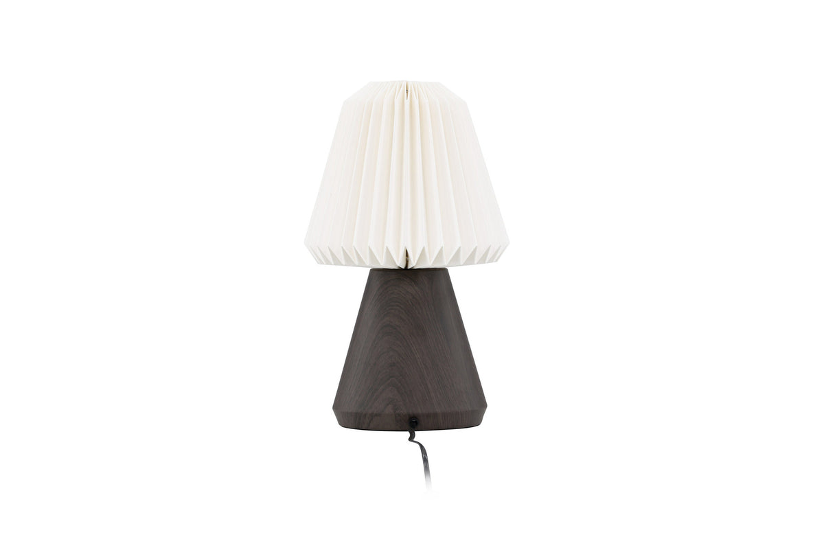 Fjällen Tischleuchte in Walnuss/ Weiss präsentiert im Onlineshop von KAQTU Design AG. Tischleuchte ist von Venture Home