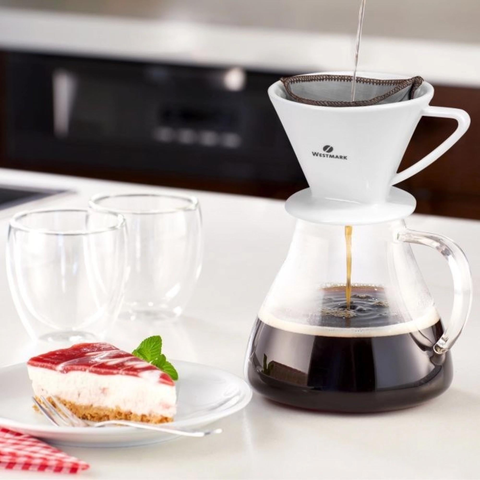 Nachhaltiger Dauerfilter Grösse 4 von Westmark, faltbar und wiederverwendbar, perfekt für umweltbewussten Kaffeegenuss.