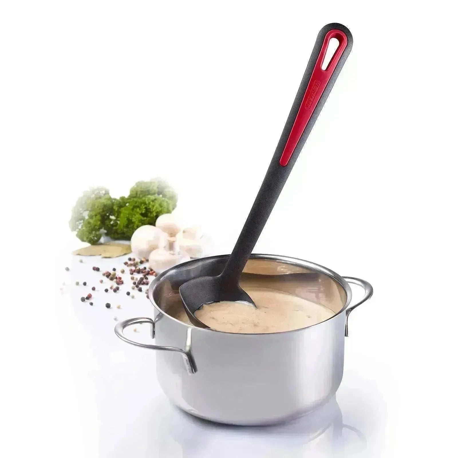Der Westmark Soßenlöffel Gallant besticht durch stilvolles Design und praktische Handhabung, ideal zum Servieren von Soßen.