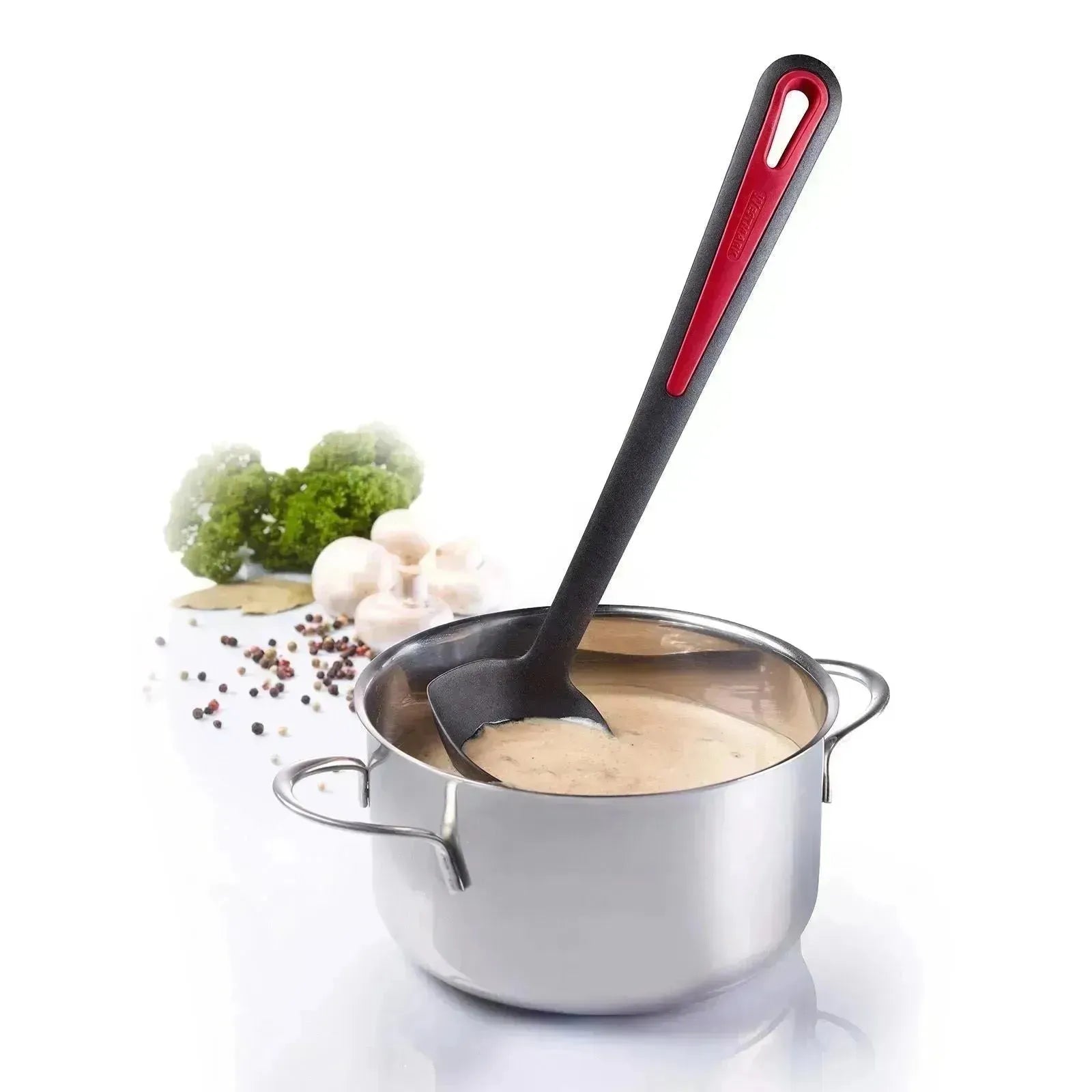 Der Westmark Soßenlöffel Gallant besticht durch stilvolles Design und praktische Handhabung, ideal zum Servieren von Soßen.