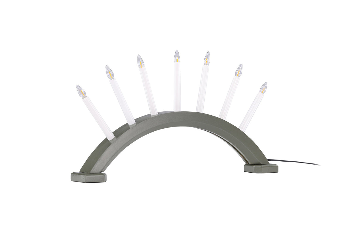 Kebnekaise Tischleuchte in Grün präsentiert im Onlineshop von KAQTU Design AG. Tischleuchte ist von Venture Home