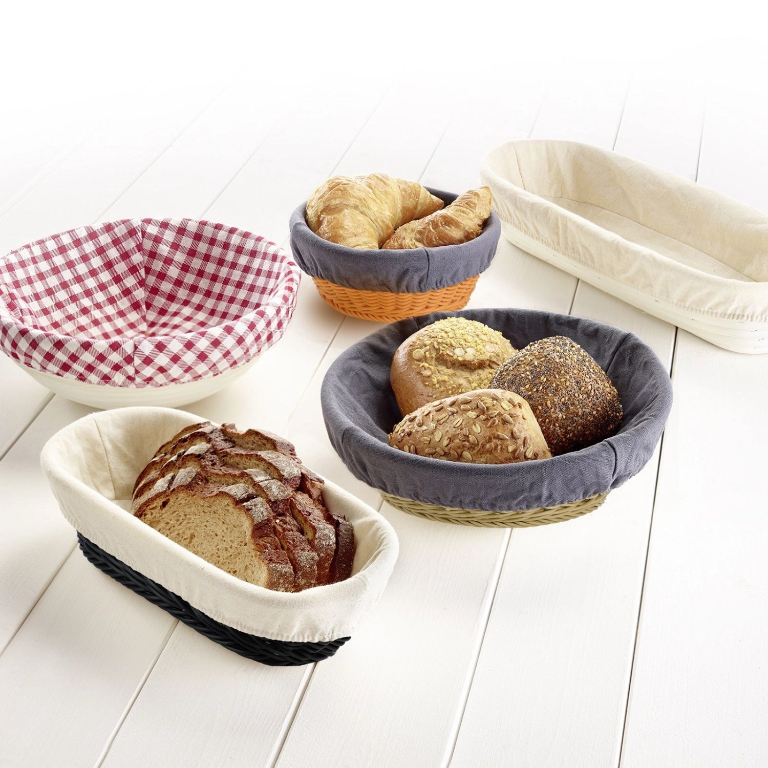 Rundes Gärkörbchen Set mit Bezug von Westmark, ideal für das Brotbacken, Durchmesser 17,5 cm, Höhe 8,1 cm, sorgt für perfekte Teigführung.