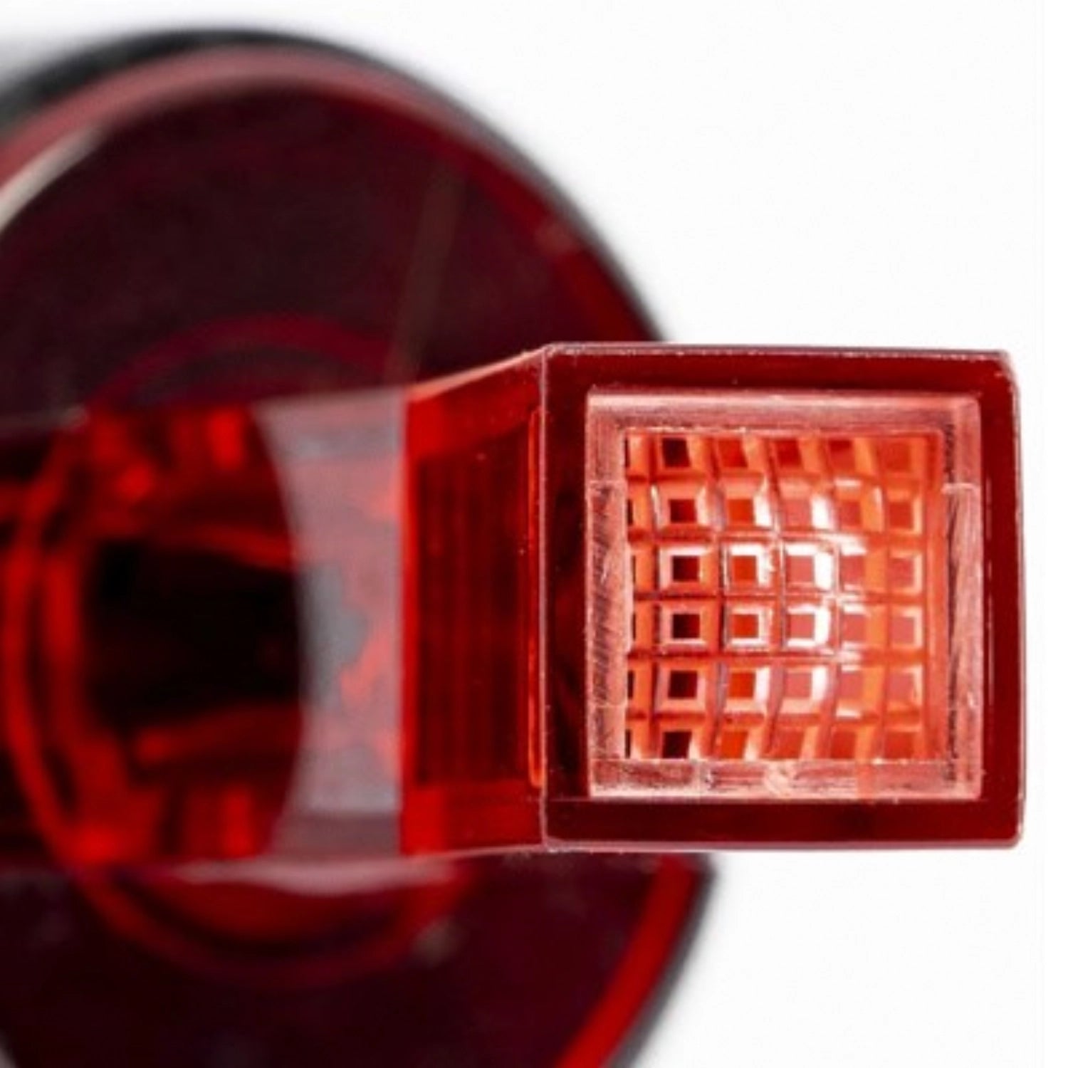 2 verseurs avec fonction tamis, 8 cm