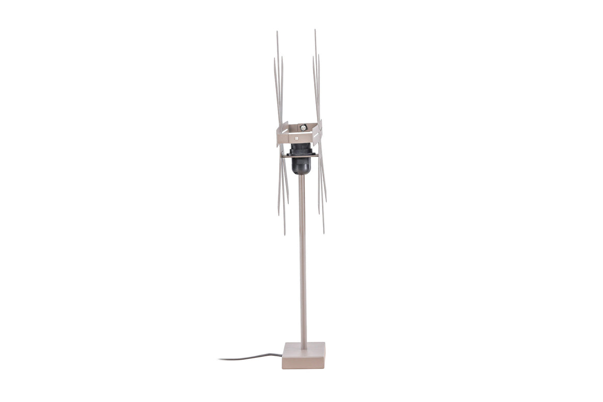 Säfsen Tischlampe in Mokka präsentiert im Onlineshop von KAQTU Design AG. Tischleuchte ist von Venture Home