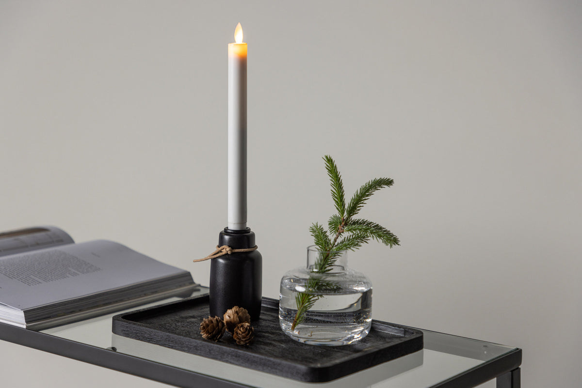 Ulricehamn Kerzenhalter in Schwarz präsentiert im Onlineshop von KAQTU Design AG. Kerzenständer ist von Venture Home