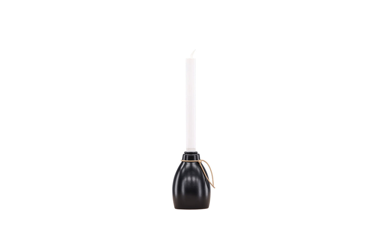 Ulricehamn Kerzenhalter in Schwarz präsentiert im Onlineshop von KAQTU Design AG. Kerzenständer ist von Venture Home