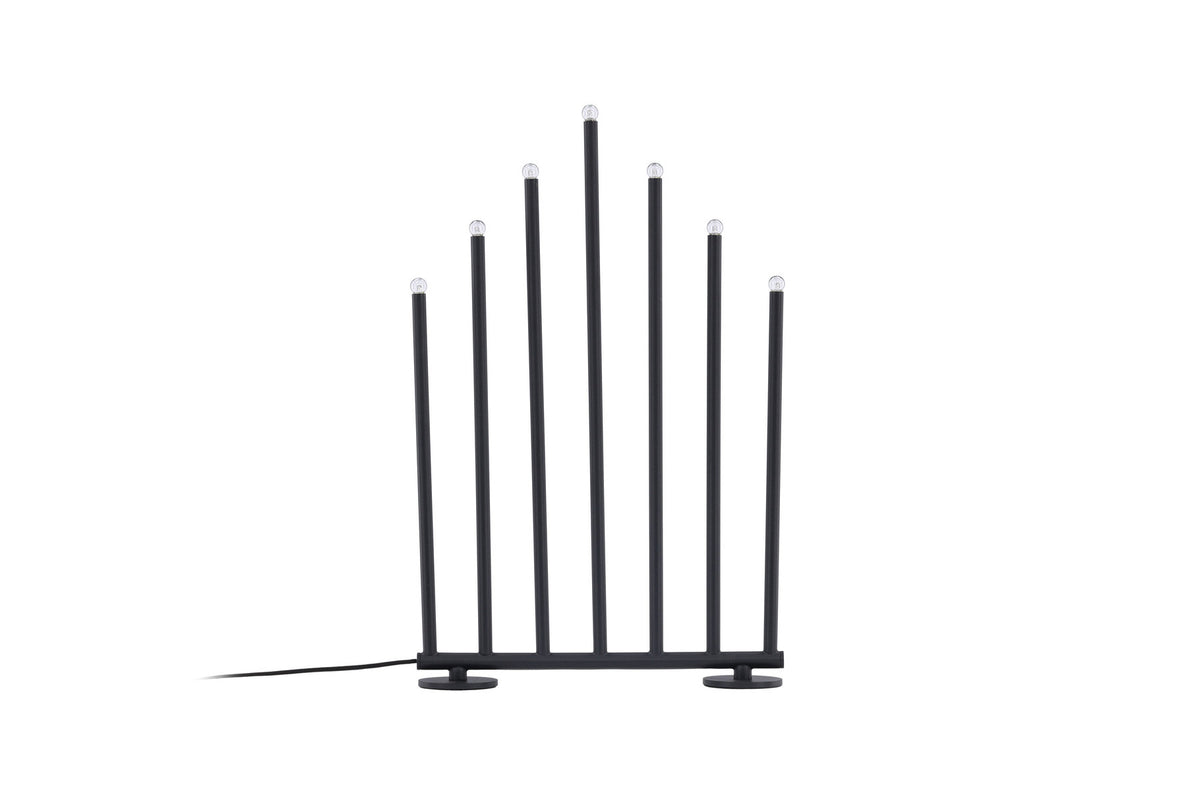 Björnfjället Tischlampe in Schwarz präsentiert im Onlineshop von KAQTU Design AG. Tischleuchte ist von Venture Home