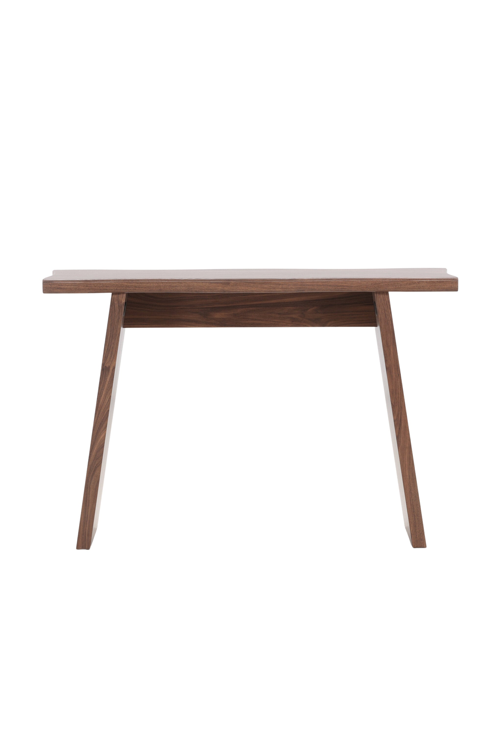 Kirkenes Schreibtisch in Nussbaum präsentiert im Onlineshop von KAQTU Design AG. Schreibtisch ist von Venture Home