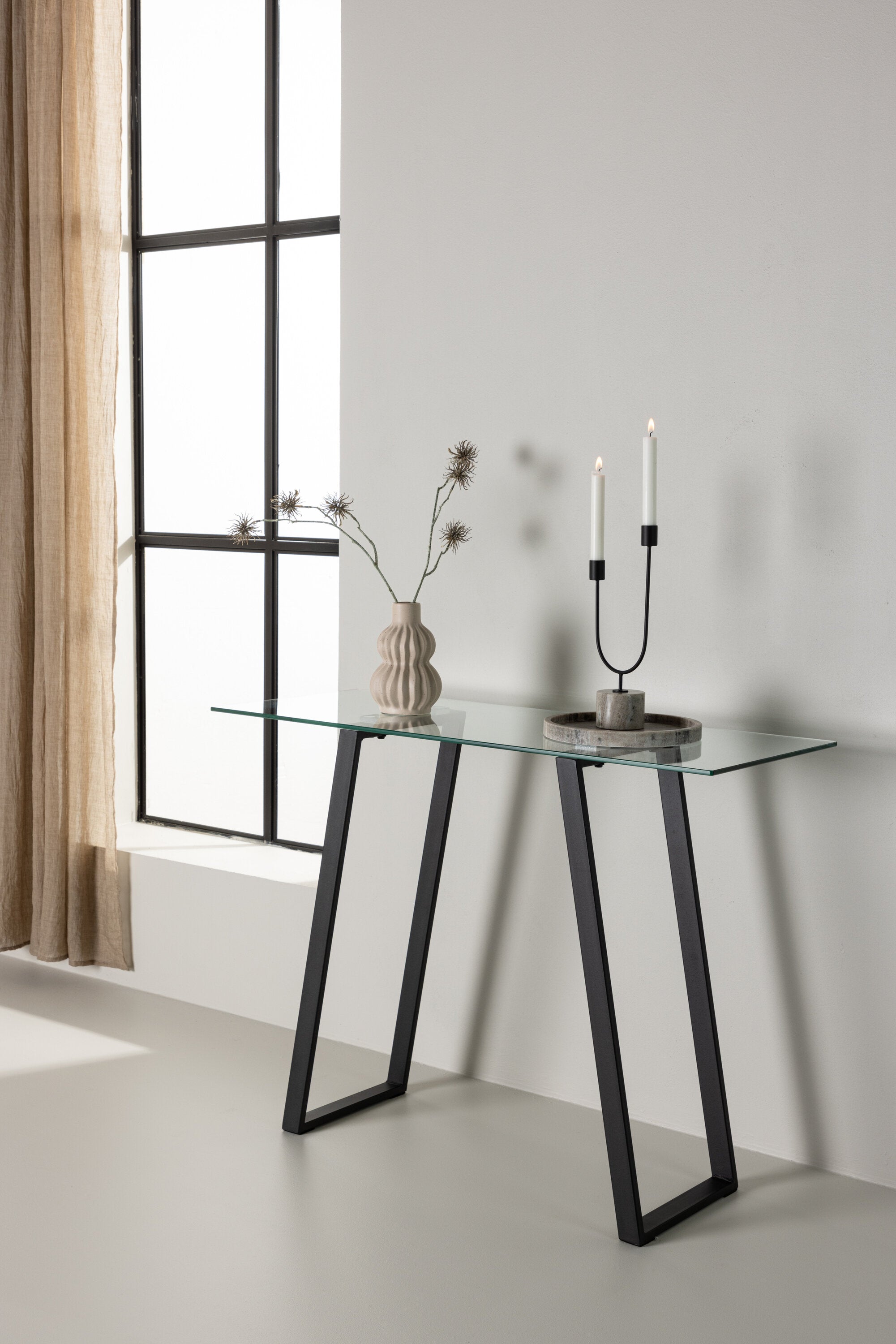 Horten Schreibtisch in Schwarz präsentiert im Onlineshop von KAQTU Design AG. Beistelltisch ist von Venture Home