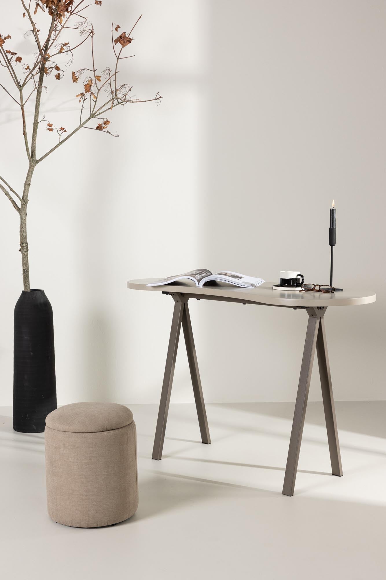 Holmest beach table