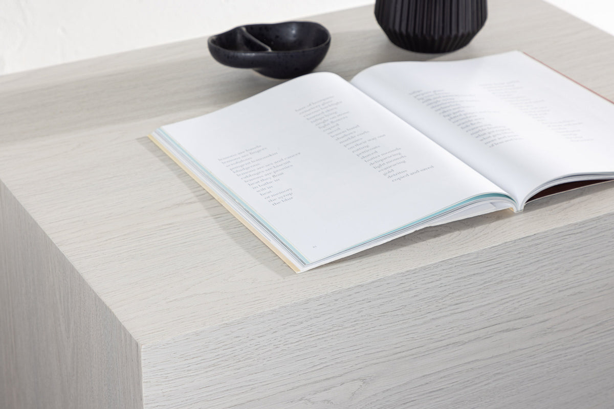 York Coffee Tisch High in Tünchen präsentiert im Onlineshop von KAQTU Design AG. Beistelltisch ist von Venture Home
