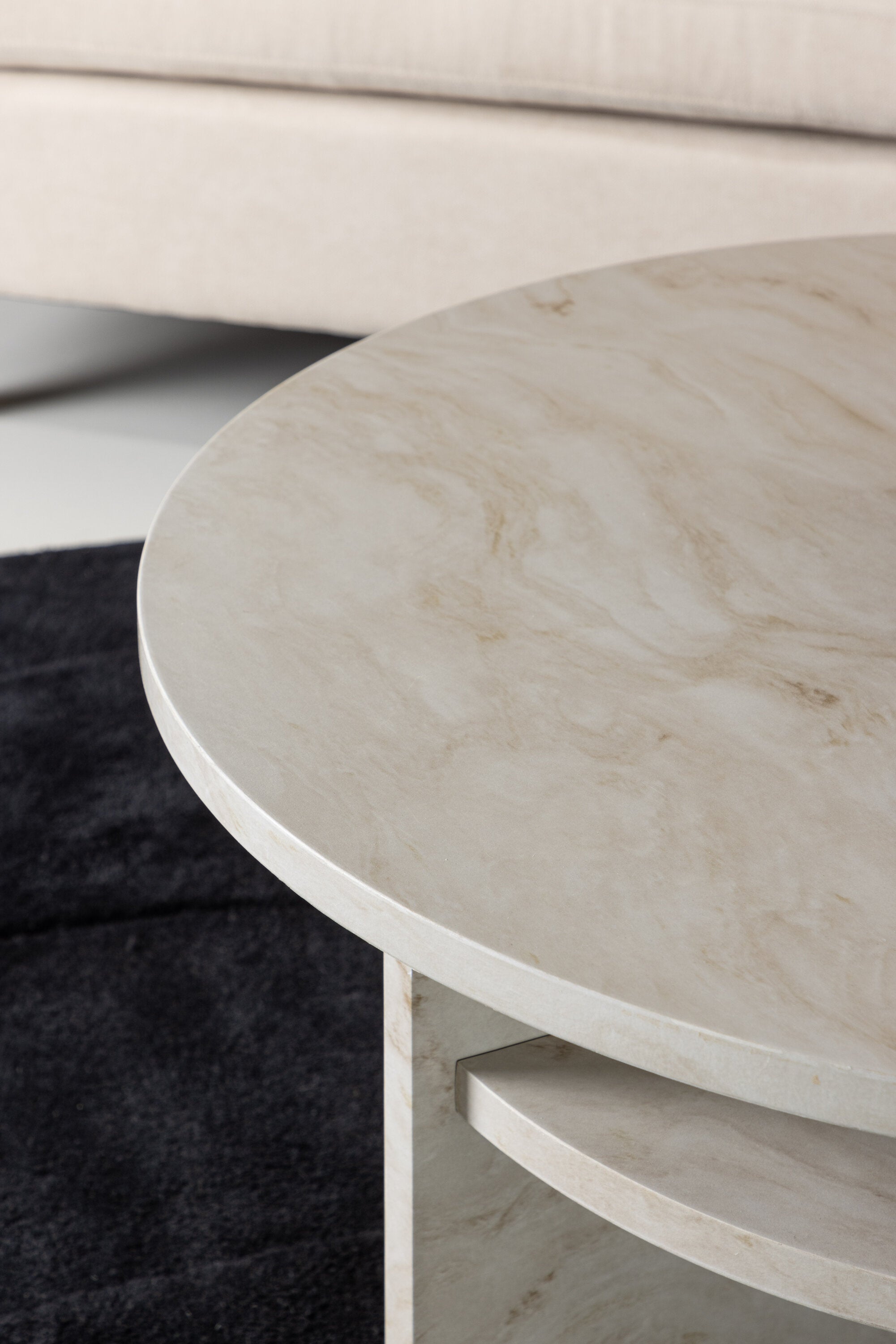 Ålesund Beistelltisch in Beige präsentiert im Onlineshop von KAQTU Design AG. Beistelltisch ist von Venture Home