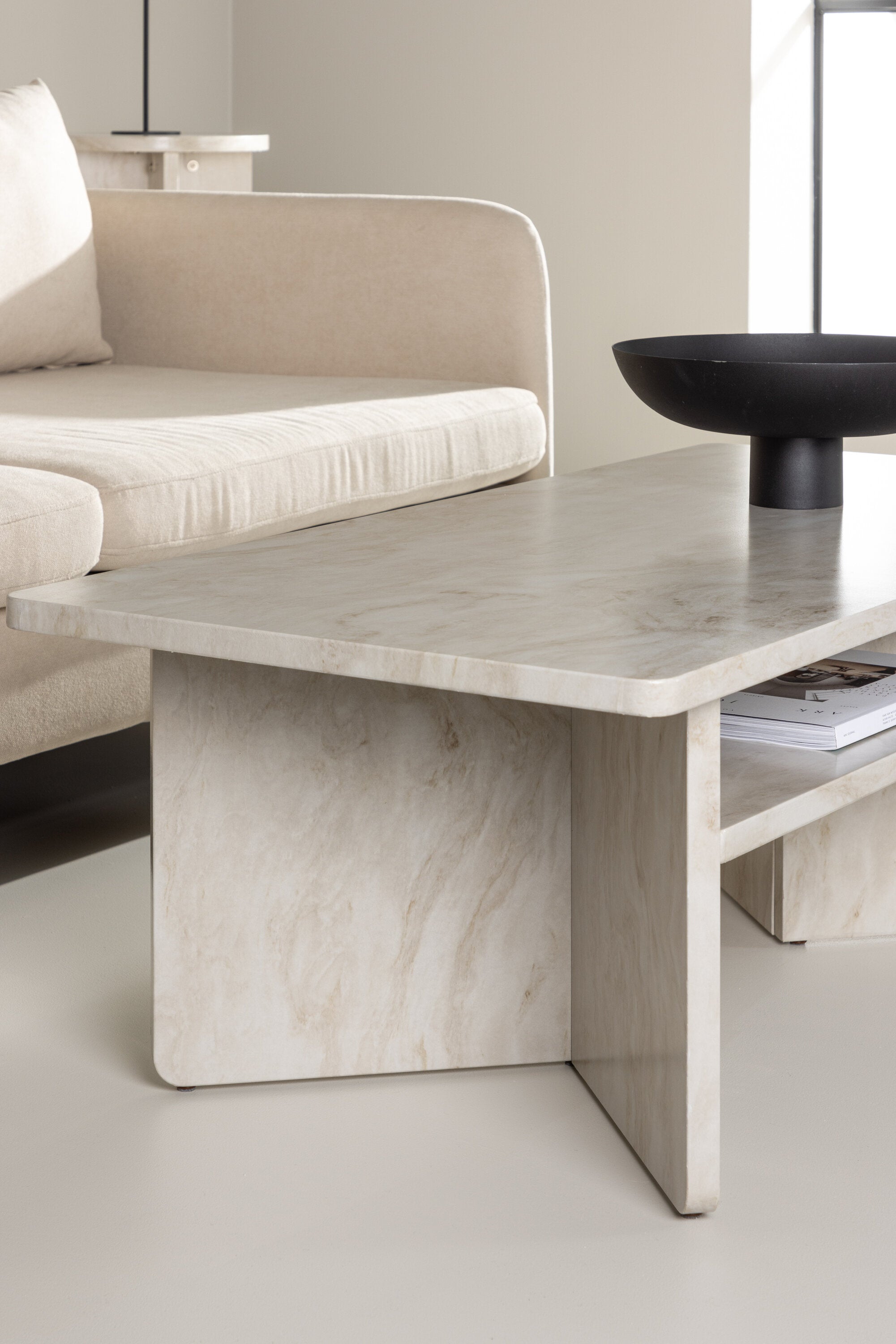 Ålesund Beistelltisch in Beige präsentiert im Onlineshop von KAQTU Design AG. Beistelltisch ist von Venture Home