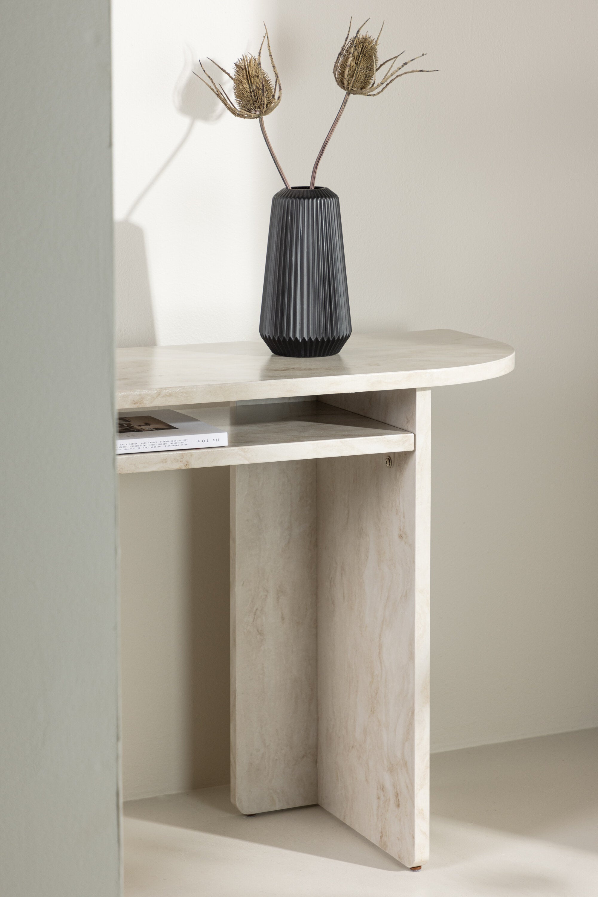Ålesund Beistelltisch in Beige präsentiert im Onlineshop von KAQTU Design AG. Beistelltisch ist von Venture Home