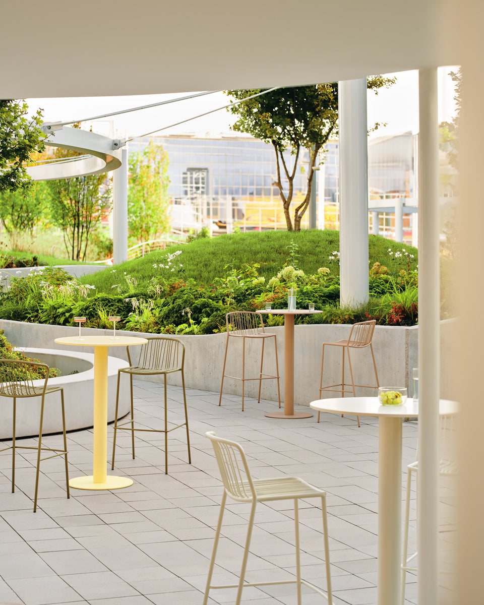 Bris BRS06 - Barhocker, Set von 2 Stück in Gelb präsentiert im Onlineshop von KAQTU Design AG. Outdoor-Barstuhl ist von Mdd