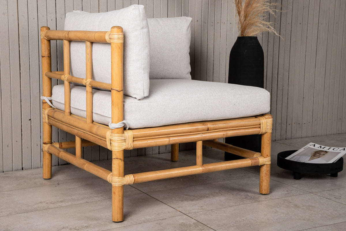 Cane Ecksofa in Natur präsentiert im Onlineshop von KAQTU Design AG. Lounge Sofa ist von Venture Home