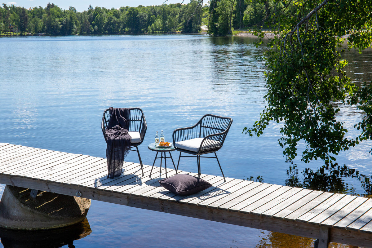 Viga Lounge Outdoorset ⌀40cm in Schwarz präsentiert im Onlineshop von KAQTU Design AG. Loungeset ist von Venture Home