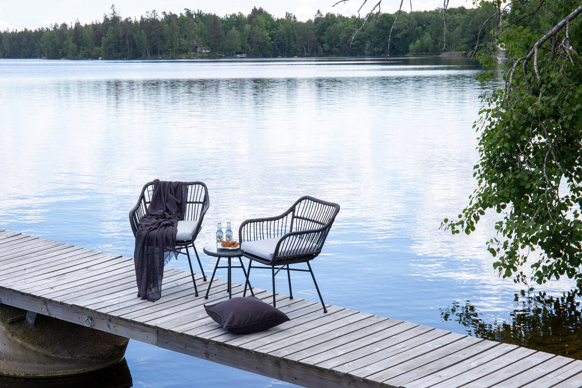 Viga Lounge Outdoorset ⌀40cm in Schwarz präsentiert im Onlineshop von KAQTU Design AG. Loungeset ist von Venture Home