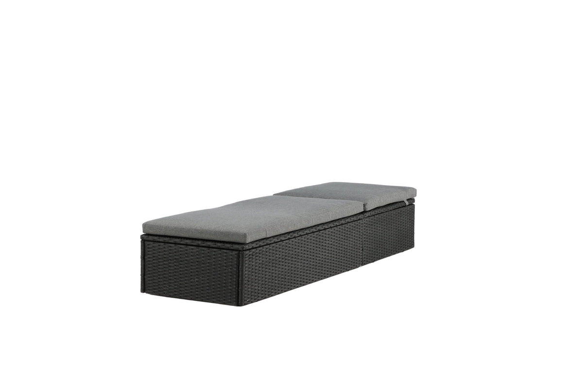 Quad Sonnenlounge in Schwarz präsentiert im Onlineshop von KAQTU Design AG. Liegestuhl ist von Venture Home