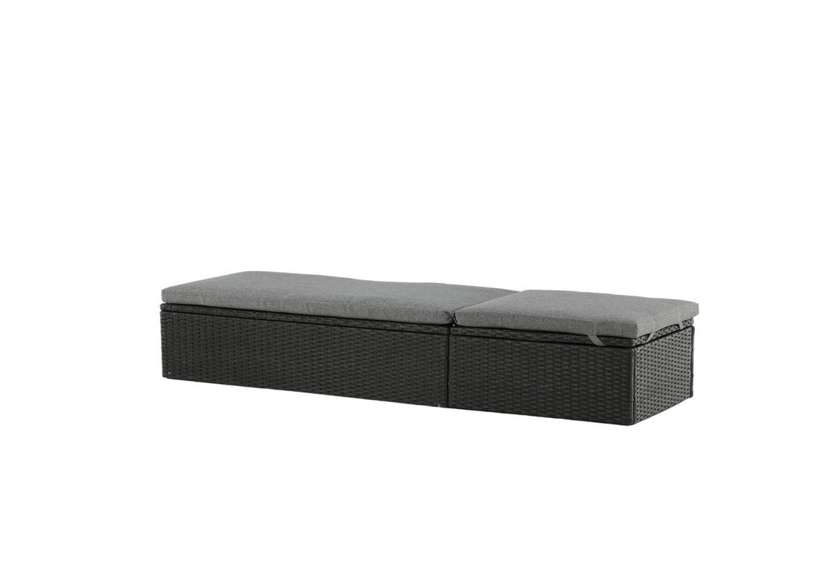 Quad Sonnenlounge in Schwarz präsentiert im Onlineshop von KAQTU Design AG. Liegestuhl ist von Venture Home