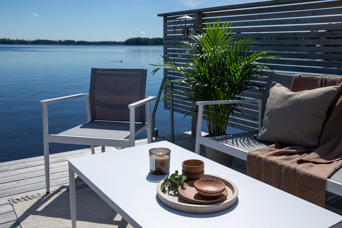 Weisses Break Sofa Outdoorset von Venture Home mit Aluminiumrahmen und grauem Textilene-Bezug, Loungeset für den Aussenbereich