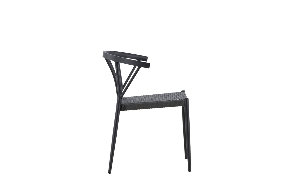 Stina Stuhl in Schwarz präsentiert im Onlineshop von KAQTU Design AG. Gartenstuhl ist von Venture Home