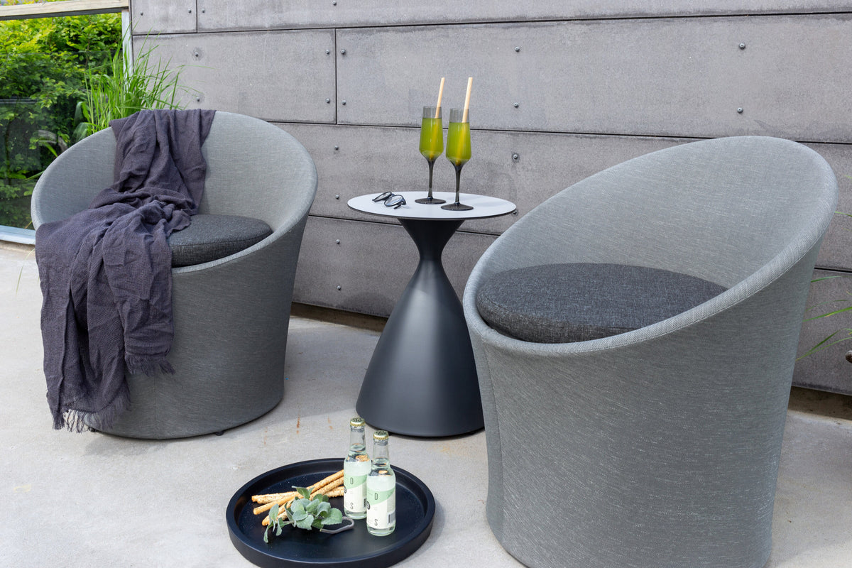 Spoga Lounge Outdoorset ⌀40cm in Schwarz/Grau präsentiert im Onlineshop von KAQTU Design AG. Loungeset ist von Venture Home