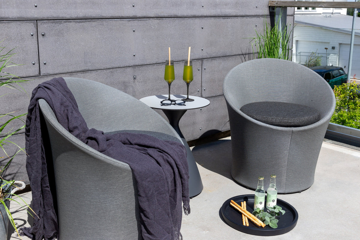 Spoga Lounge Outdoorset ⌀40cm in Schwarz/Grau präsentiert im Onlineshop von KAQTU Design AG. Loungeset ist von Venture Home