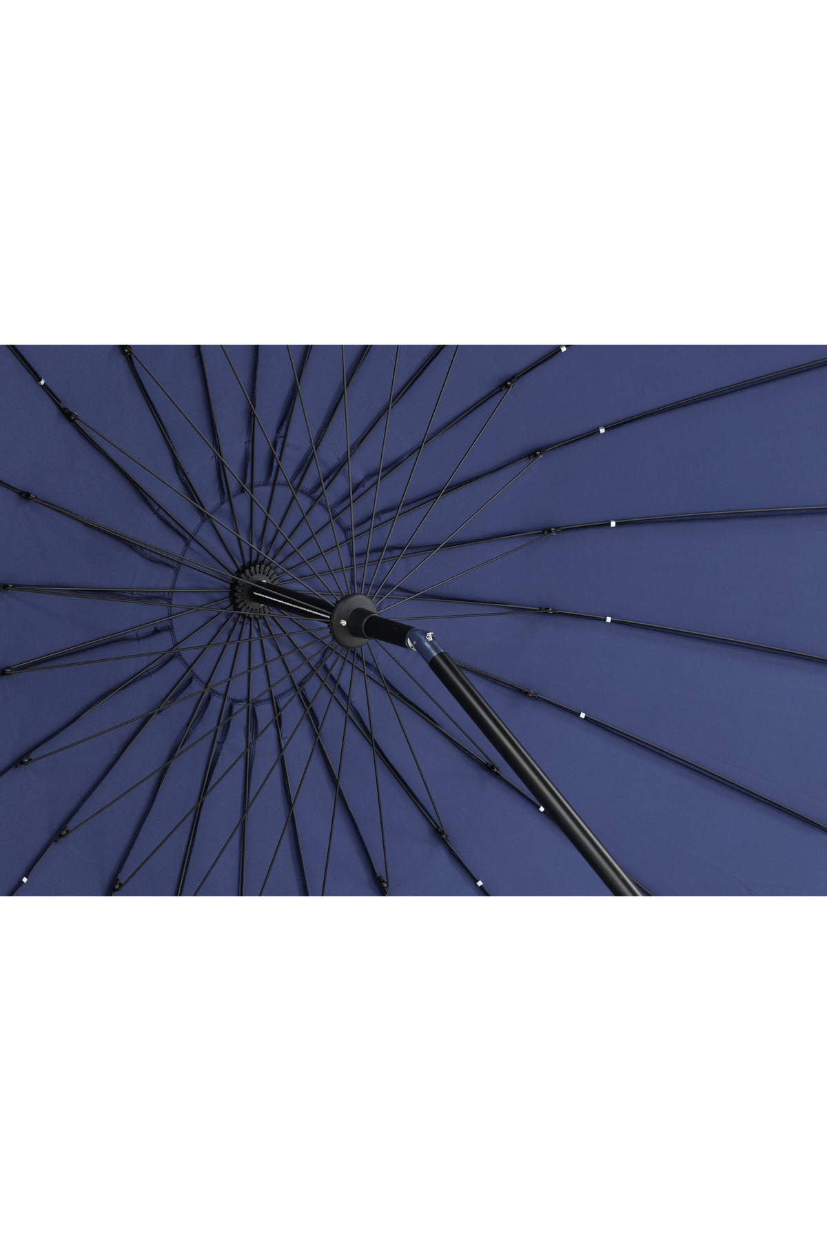 Palmetto Sonnenschirm in Blau präsentiert im Onlineshop von KAQTU Design AG. Sonnenschirm ist von Venture Home