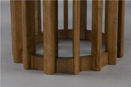 Tisch BARLET in Walnuss präsentiert im Onlineshop von KAQTU Design AG. Esstisch ist von Dutchbone
