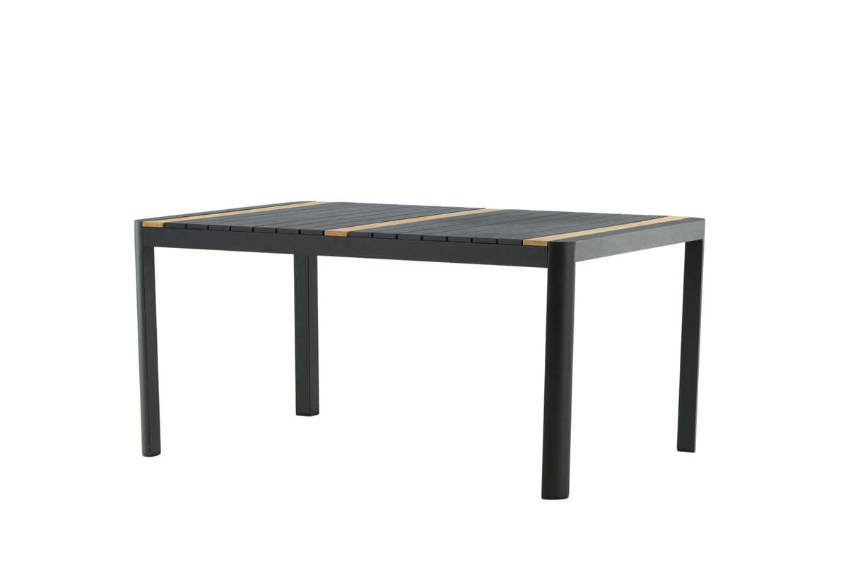 Togo Gartentisch in Schwarz präsentiert im Onlineshop von KAQTU Design AG. Gartentisch ist von Venture Home