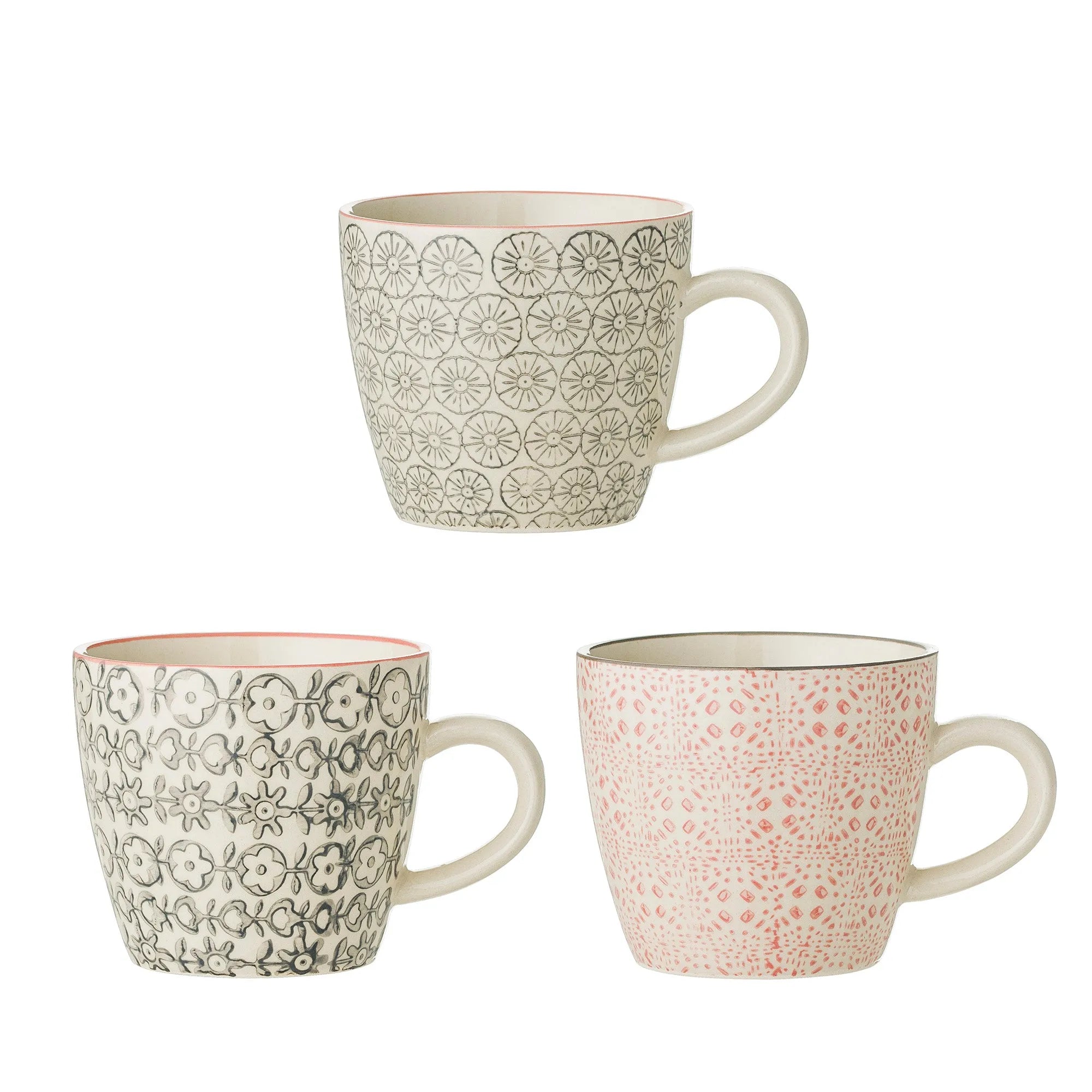Cécile Tasse in zartem Rosé, Steingut, von Bloomingville.