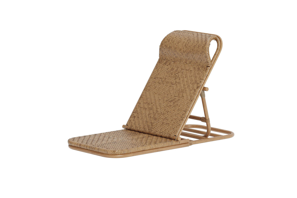 Ellie Sonnenliege in Braun präsentiert im Onlineshop von KAQTU Design AG. Liegestuhl ist von Venture Home