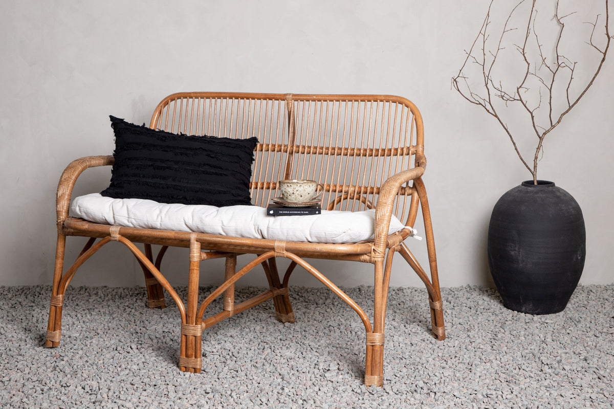 Nella Sofa in Natur präsentiert im Onlineshop von KAQTU Design AG. Gartenbank ist von Venture Home