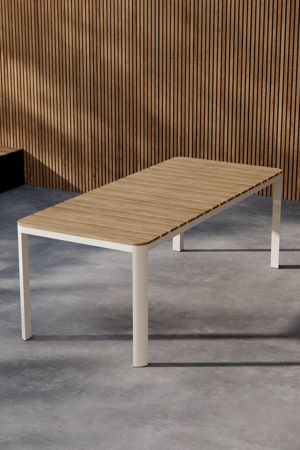 Rechteckiger Gartentisch Etna in Beige präsentiert im Onlineshop von KAQTU Design AG. Gartentisch ist von Venture Home