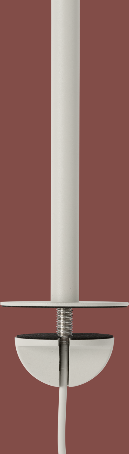 Linear Mounted Lampe large in Grau präsentiert im Onlineshop von KAQTU Design AG. Tischleuchte ist von Muuto